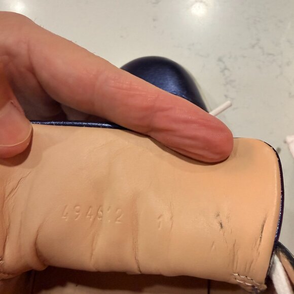 GUCCI Ace Metallic Blue Leather Crystal Arrow Men's Sneakers - Picture 7 of 9